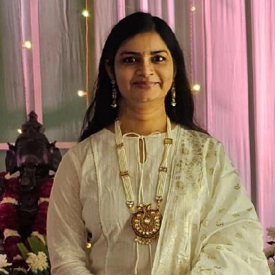 નિયતી કાપડિયા "નિર્ઝર"