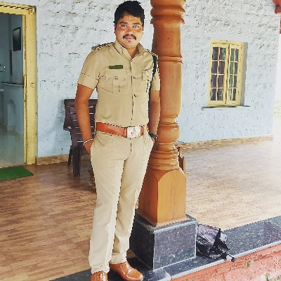 ಏಕಾಂಗಿ ಸಂಚಾರಿ