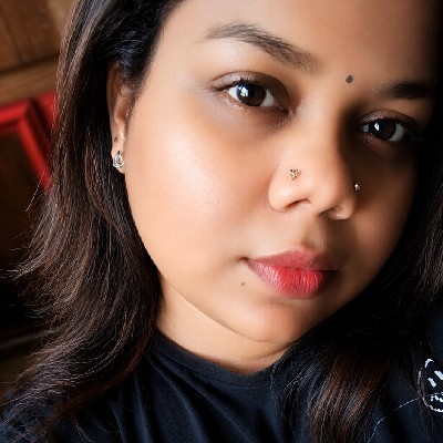 അഞ്ജലി ജഗത് മൂളിയിൽ "ഏക"