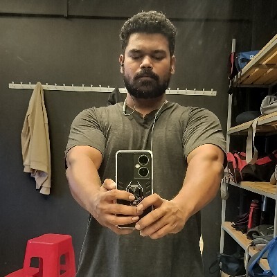 कनिष्क हिवरेकर