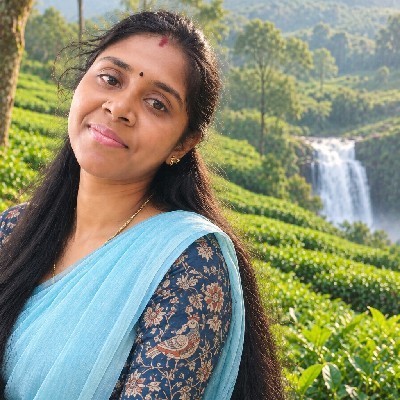 வதனி S.