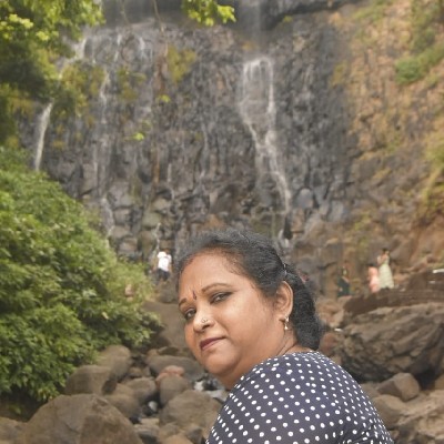 Vaishali Mangela "आचल"