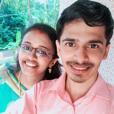 ഡോ. സഞ്ജു രാജഗോപാലൻ "കണ്ണടക്കാരി 🤓"