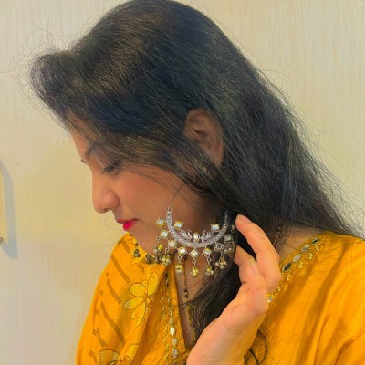 Vrushali "तेजस्व."