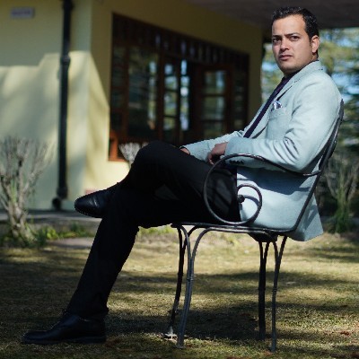 Akhilesh Thakur "अखिलेश ठाकुर"