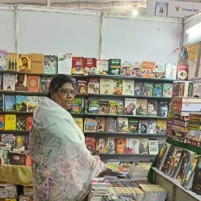 ஆயிஷா கலீல் "ஆயிஷா.K"