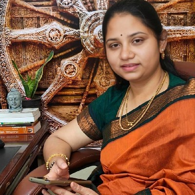 Pooja Koni "ಅಹನಾ"