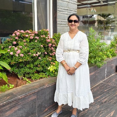 सविता तुपे