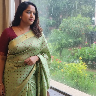ലക്ഷ്മി ജി എസ് "❤️നിഹാരിക ❤️"