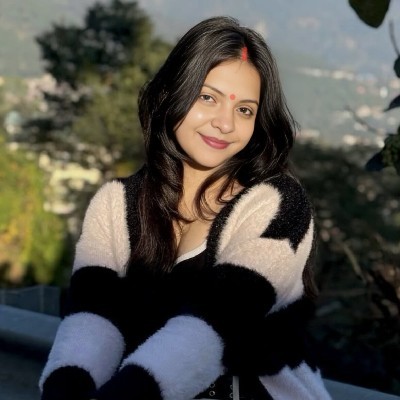 દિપલ "the light"