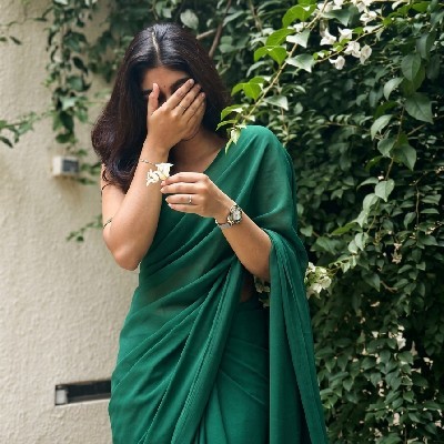 ആമി "𝐀𝐚𝐦𝐢𝐬 𝐬𝐜𝐫𝐢𝐛𝐛𝐥𝐞𝐬☘️"