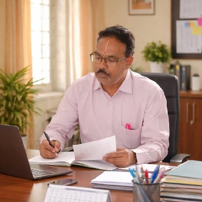 సురేష్ వేదాంతం "Suresh"