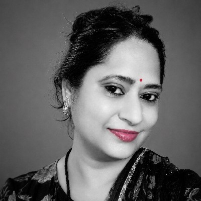 नीलम अग्रवाल "नील"