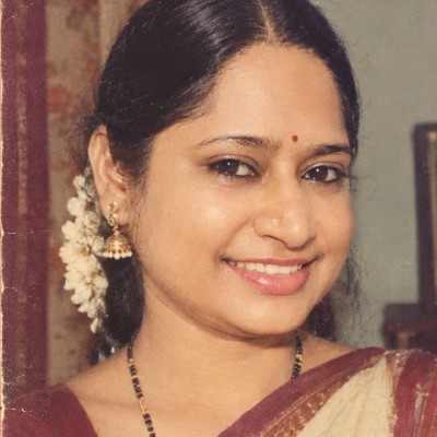 नीलम अग्रवाल "नील"