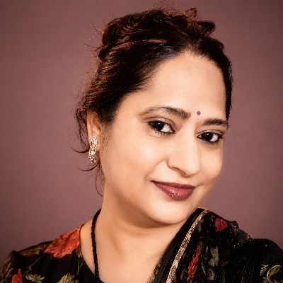 नीलम अग्रवाल "नील"