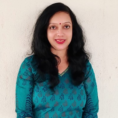 Mrs. Sampada Rajesh Deshpande "sampu"
