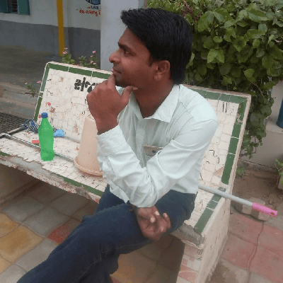 વિજય વડનાથાણી