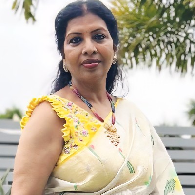 కొప్పిశెట్టి ఝాన్సీ "ఝాన్సీ కొప్పిశెట్టి"