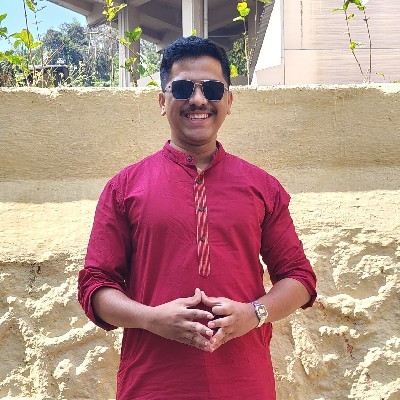 वैभव कोकतरे (गूढ कलमकार)