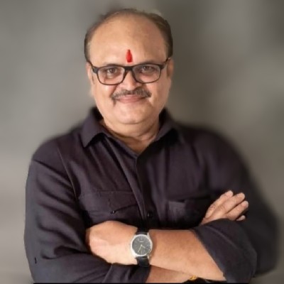 महेश दुबे