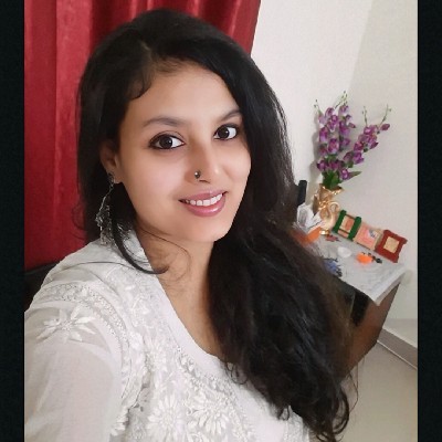 পায়েল চক্রবর্তী "ছদ্মবেশীর কলমে"