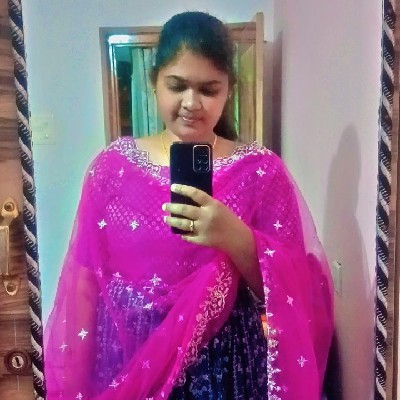 vanthadupula meghana