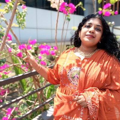 Adv Revathy Jayamohan "സീനു"