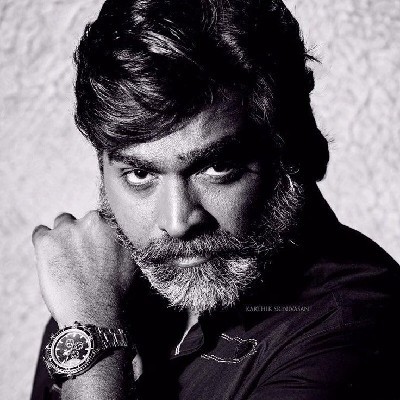 రత్న ( ది ఘోస్ట్ రైడర్ )
