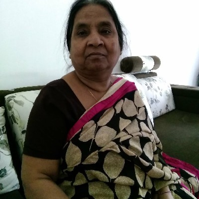 Dr Asha Srivastava