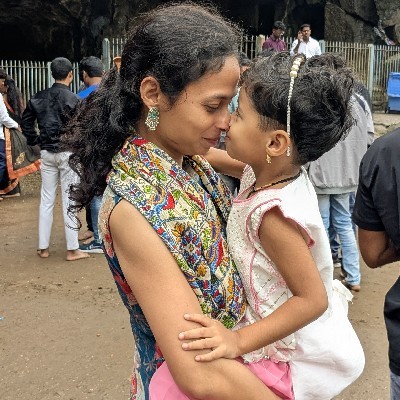 अ$miता (AsHu) मेदगे राजगुरुनगर (खेड)