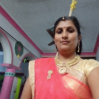 Pooja Dixit "Shrivastava"