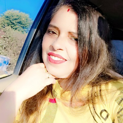 Komal Bhaleshwer "(शिवपुत्री)"