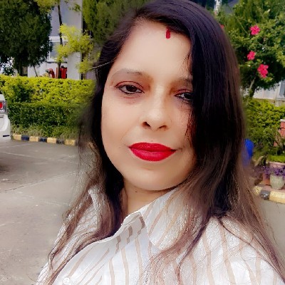 Komal Bhaleshwer "(शिवपुत्री)"