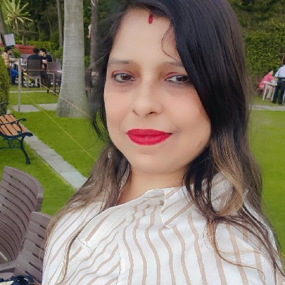 Komal Bhaleshwer "(शिवपुत्री)"
