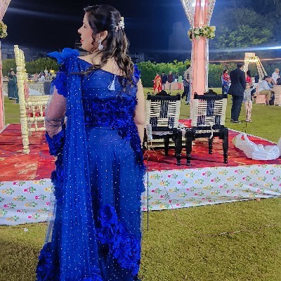 Komal Bhaleshwer "(शिवपुत्री)"