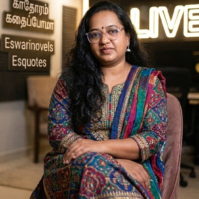 ஈஸ் வரி "கனவுகளின் ராணி."