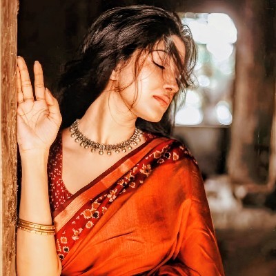 ✨️നിലാ✨️