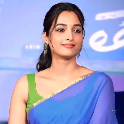 രാജശ്രീ 🍃 അച്ചു "മീര ✨"