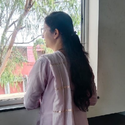 मोनिषा कस्तुरे "M@ni.."
