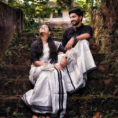 ಅಚ್ಚರಿ ಸಾಕ್ಷಿತ್  ಶರ್ಮಾ ... "Kadiruve ✍️✍️"