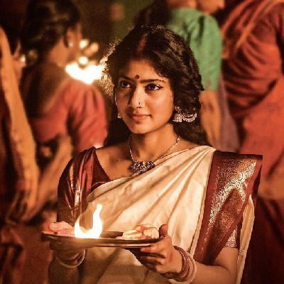 യാമിനി...🦋