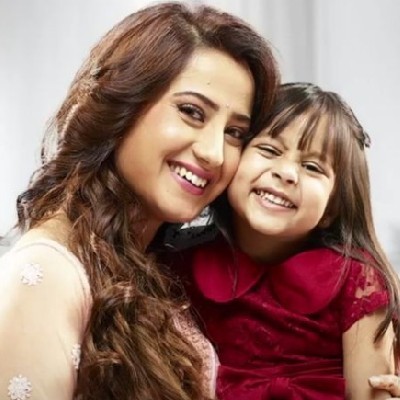 ANJANA G LACHU "ലച്ചു"