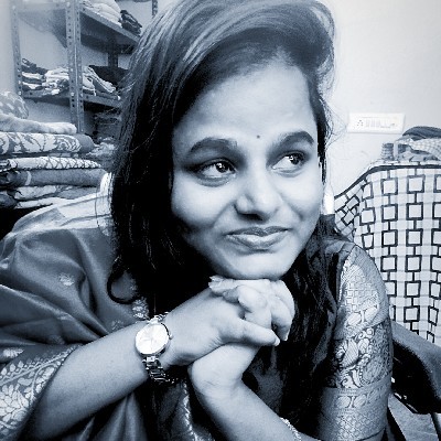 బోయ ఉలిగామ్మ "రాధ శ్రీ"