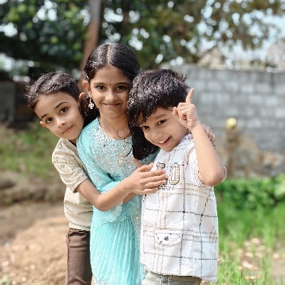 ധന്യ എം "ദേവഷിക"