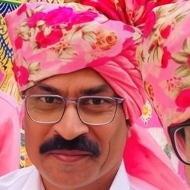 प्रा.पुरुषोत्तम सुपीबेन म. पटेल "पुष्प"