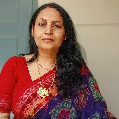 SUJATA Shyna Suhana