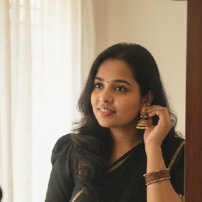 Anjukrishna ഏക "ഏക 🖤"