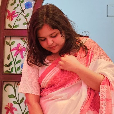 Paromita Majumder "পারো"