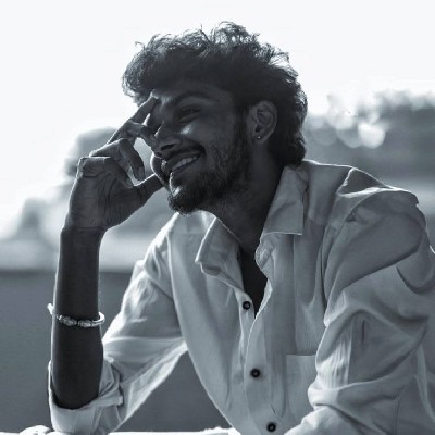 पड़ोसन और ठाकुर साहब 🌱✍️
