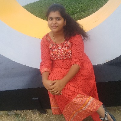 சிநேகிதி